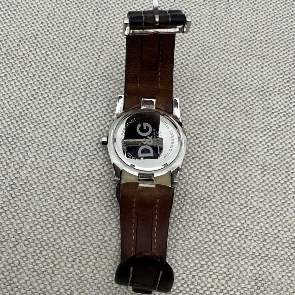 D&G Watch - Picture 3 of 4